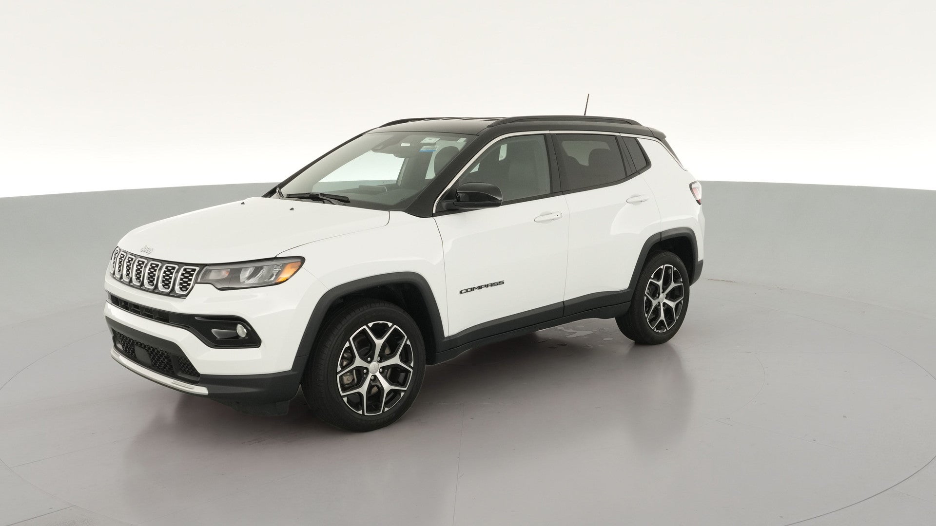 2024 Jeep Compass vehicle photo