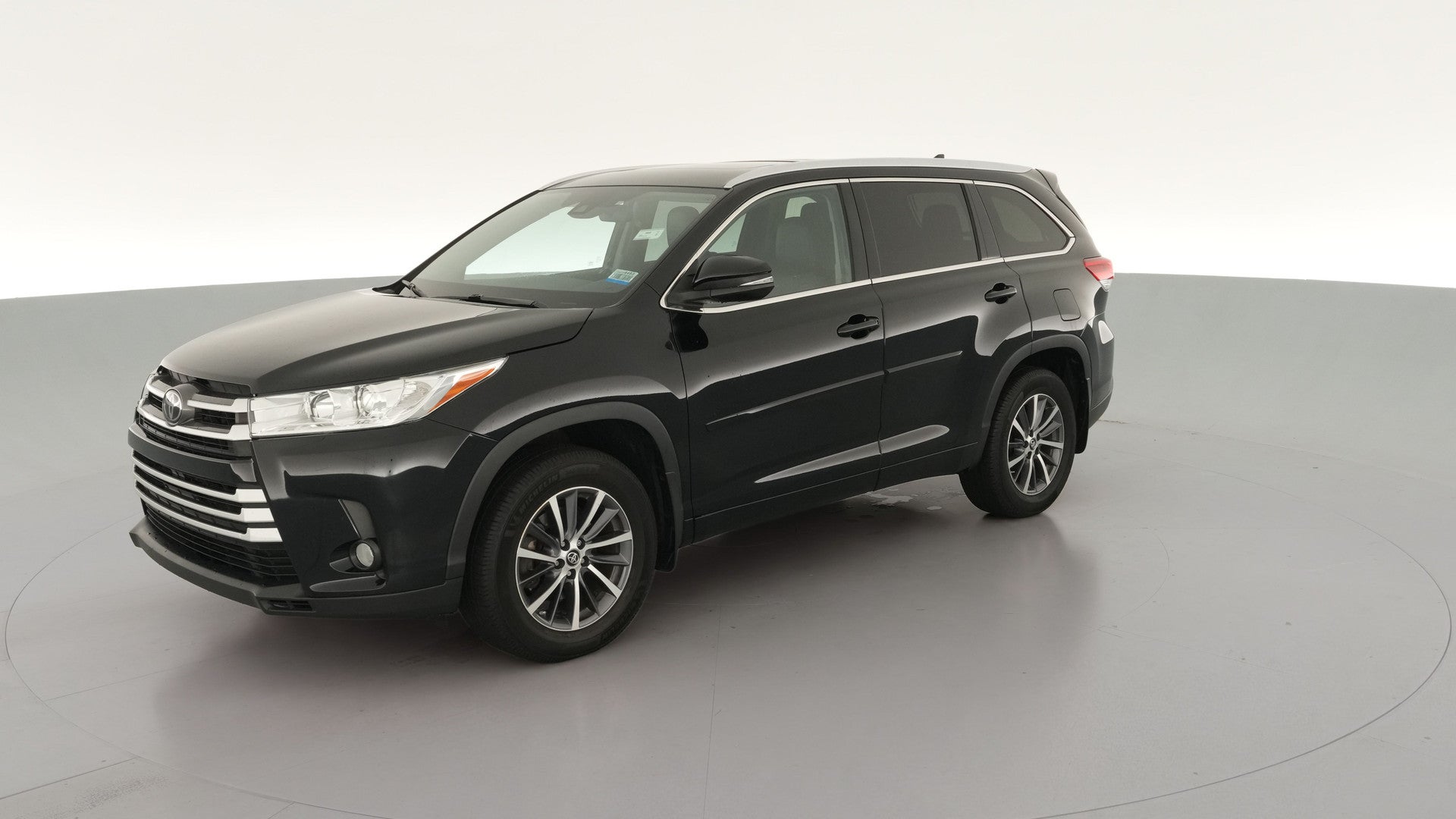 2018 Toyota Highlander vehicle photo
