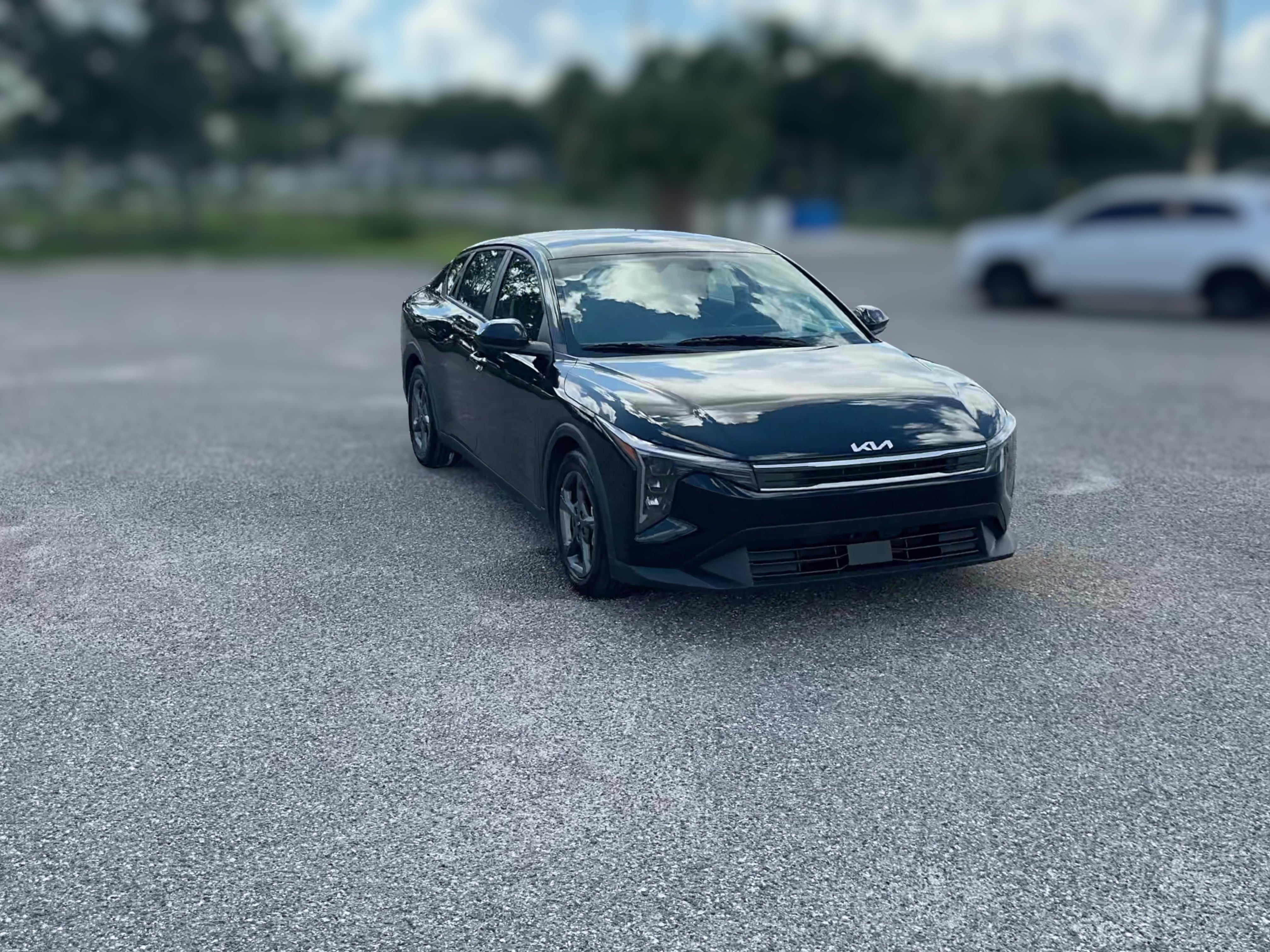 2025 Kia K4 LXS - Photo 37