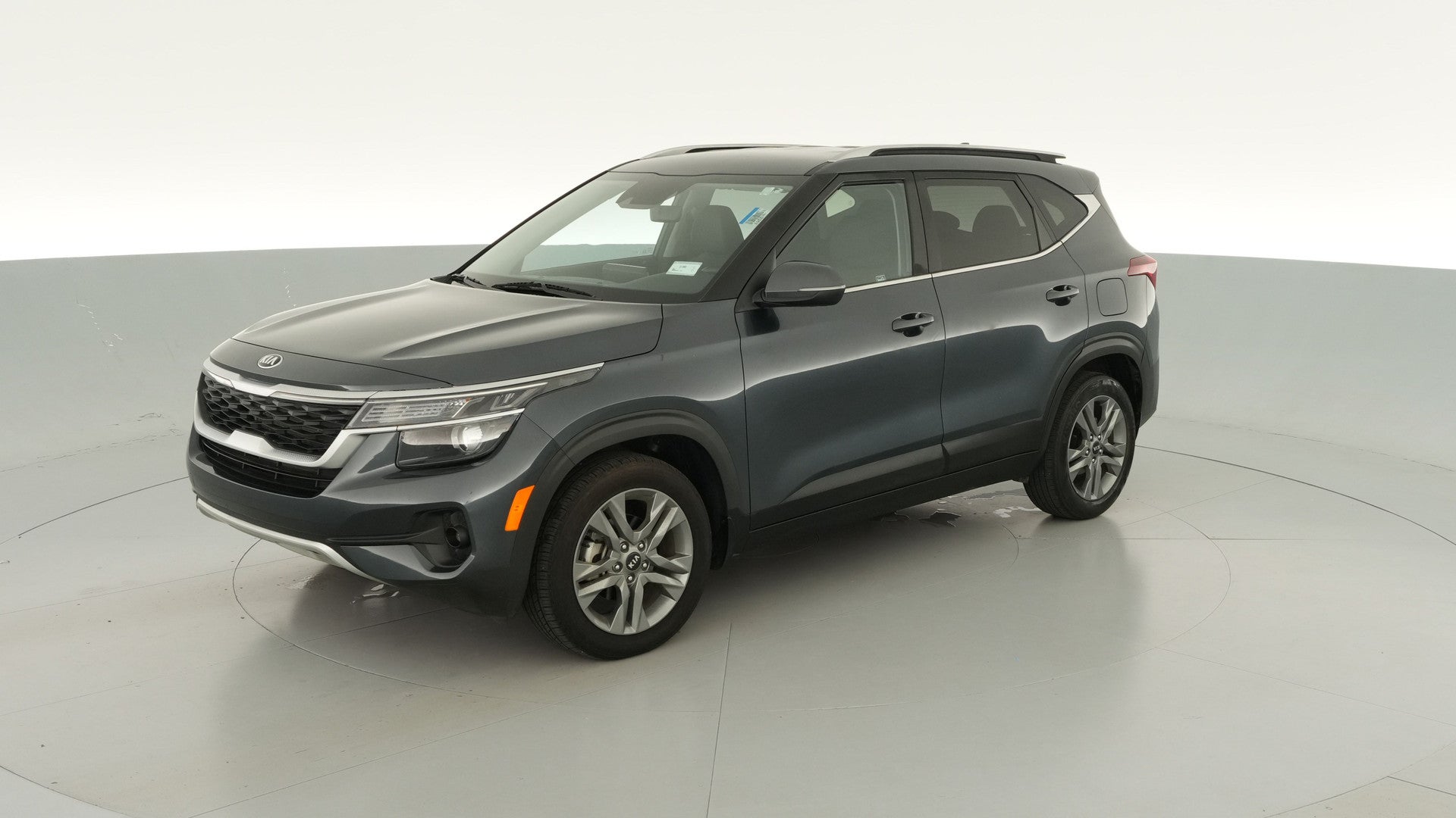 2021 Kia Seltos vehicle photo