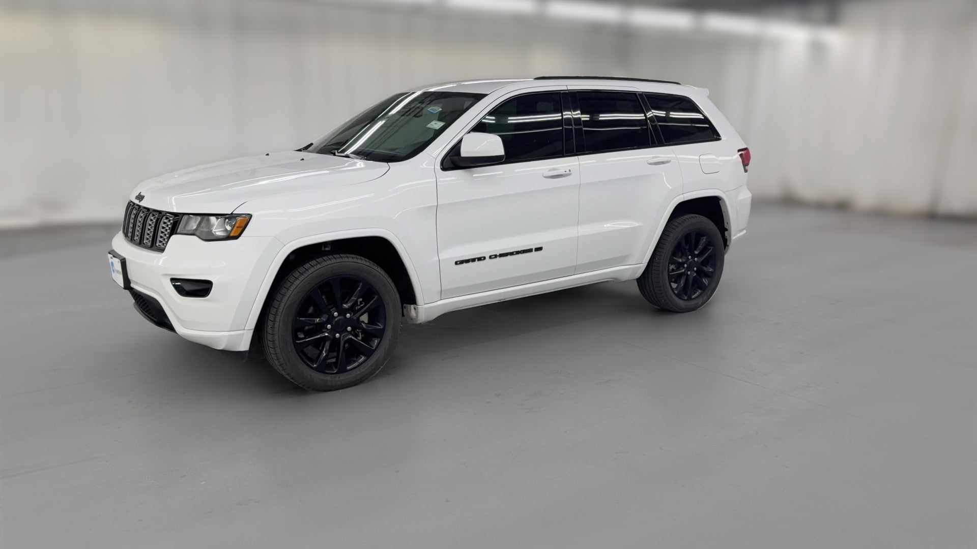 2022 Jeep Grand Cherokee vehicle photo