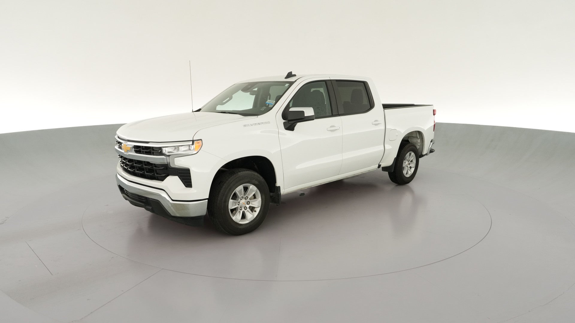 2025 Chevrolet Silverado 1500 Crew Cab vehicle photo