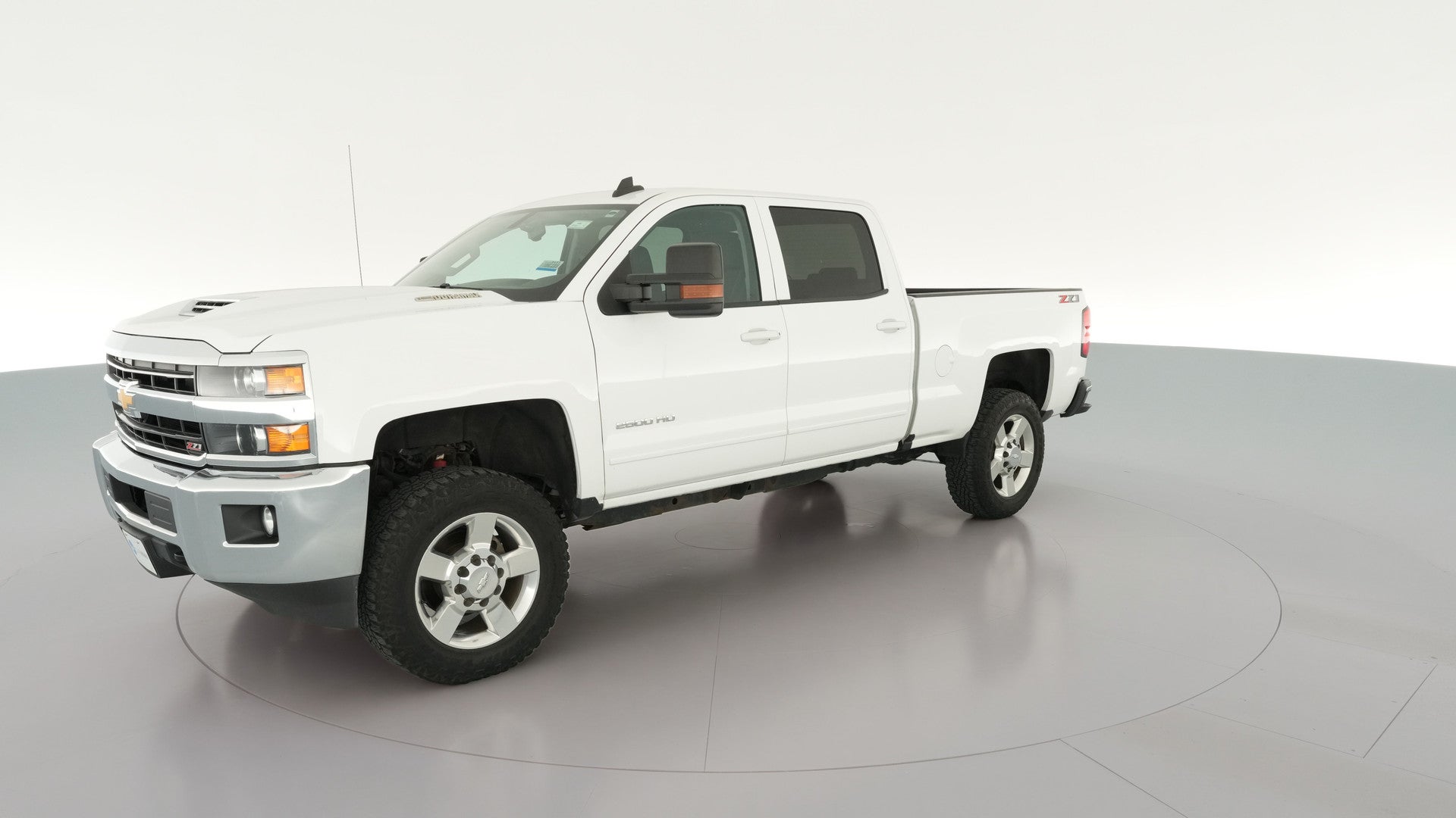 2019 Chevrolet Silverado 2500 HD Crew Cab vehicle photo