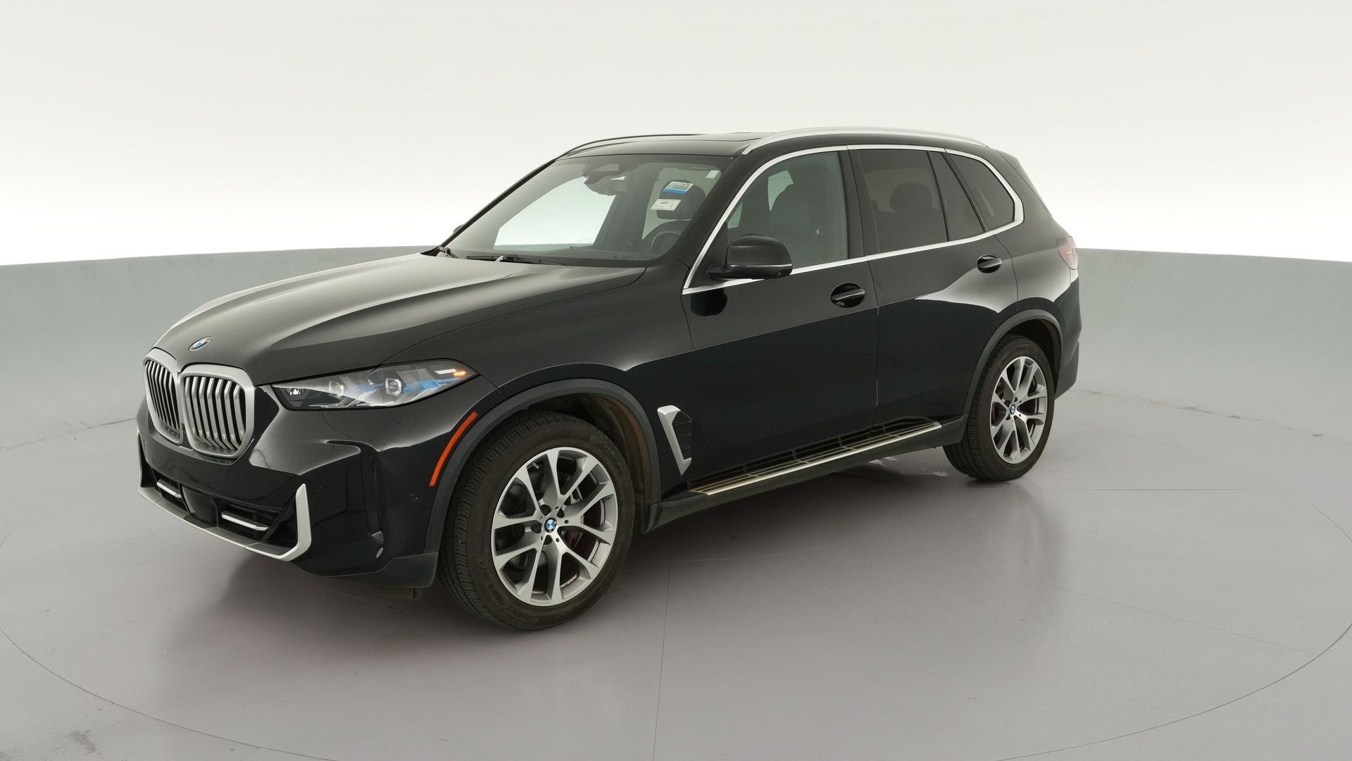 2024 BMW X5 vehicle photo