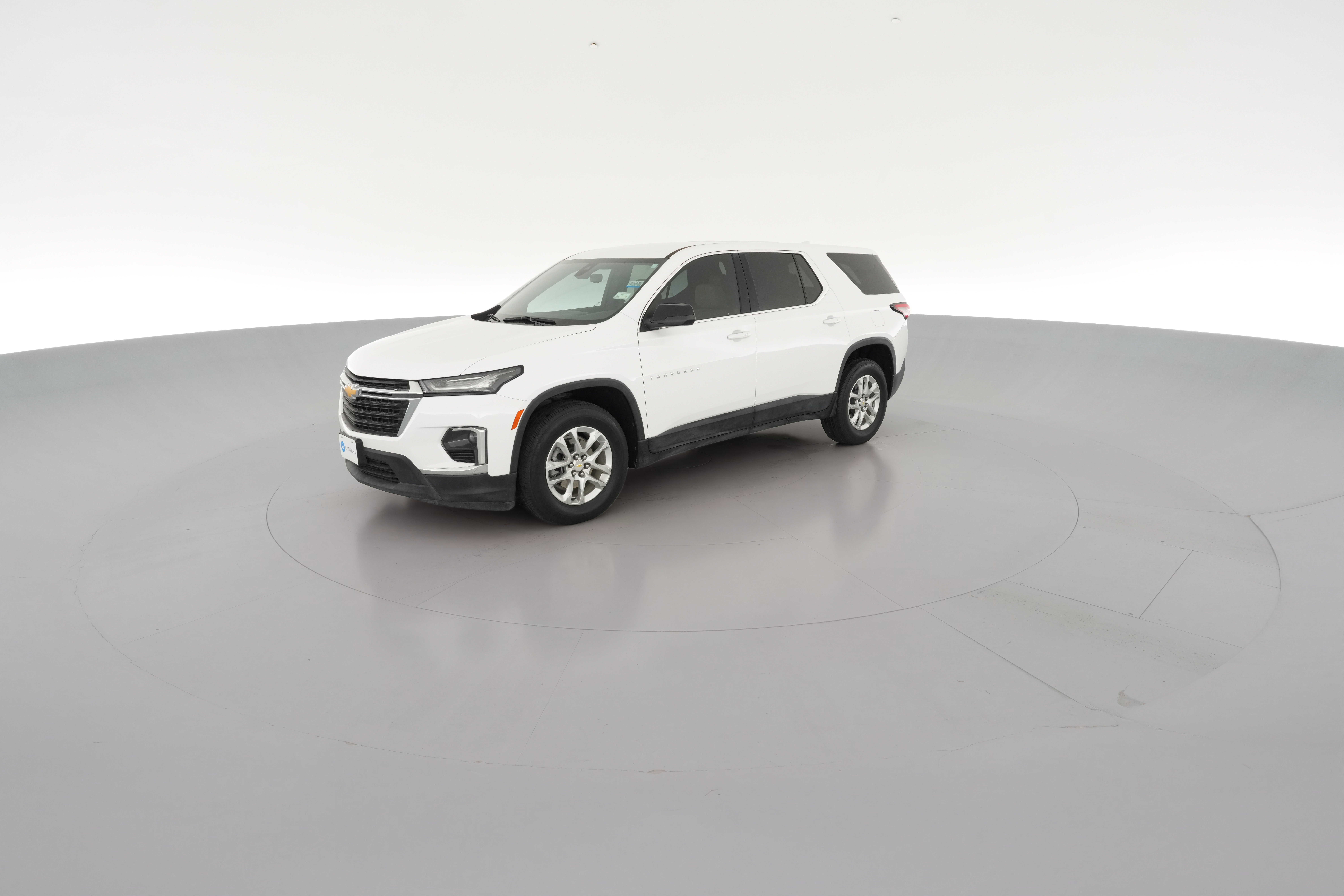 2022 Chevrolet Traverse LS - Photo 25