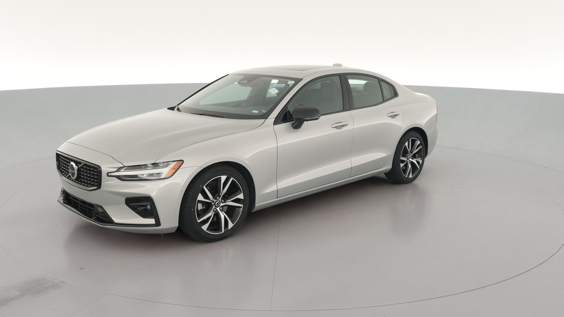 2024 Volvo S60 vehicle photo