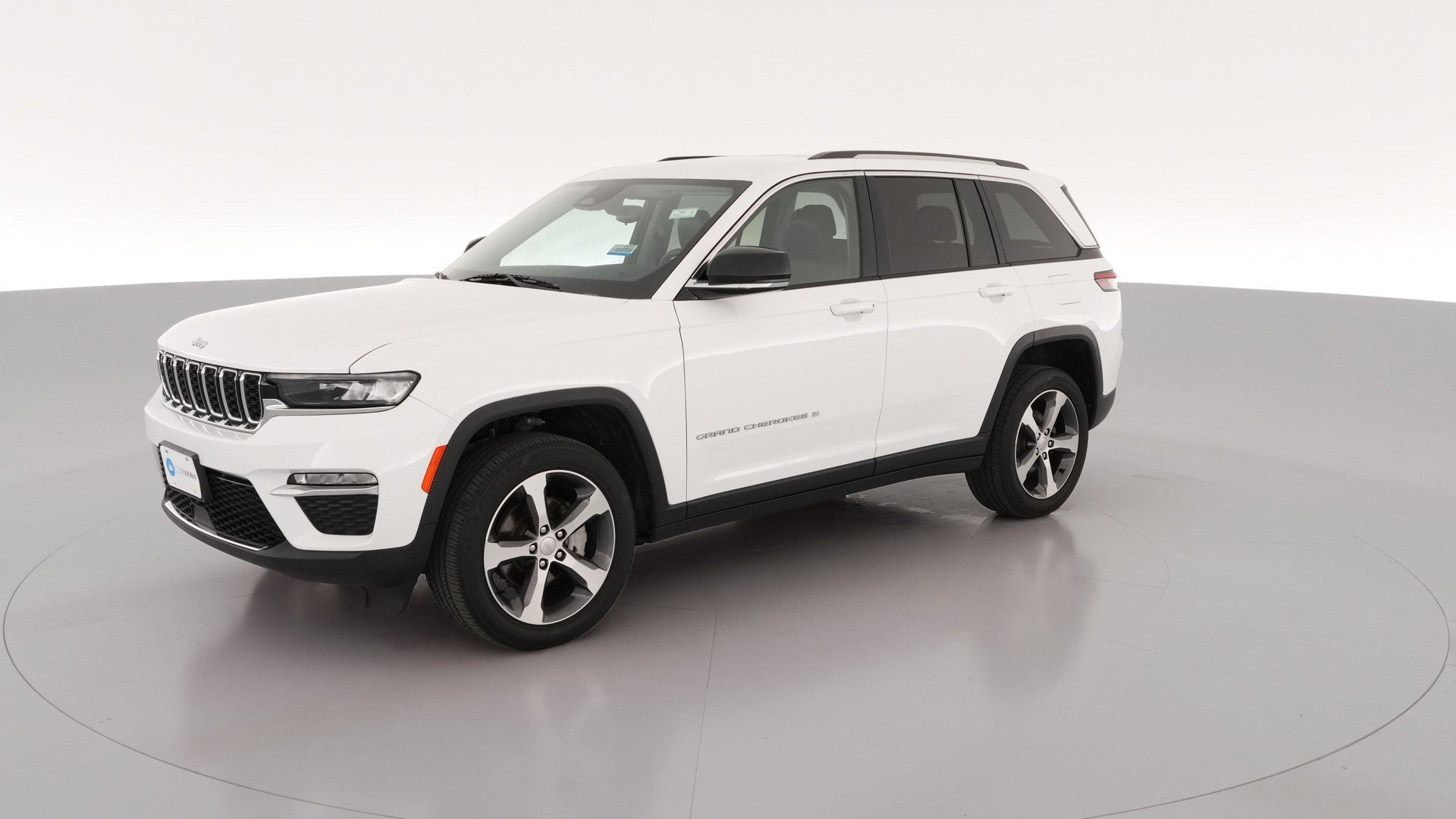 2023 Jeep Grand Cherokee vehicle photo