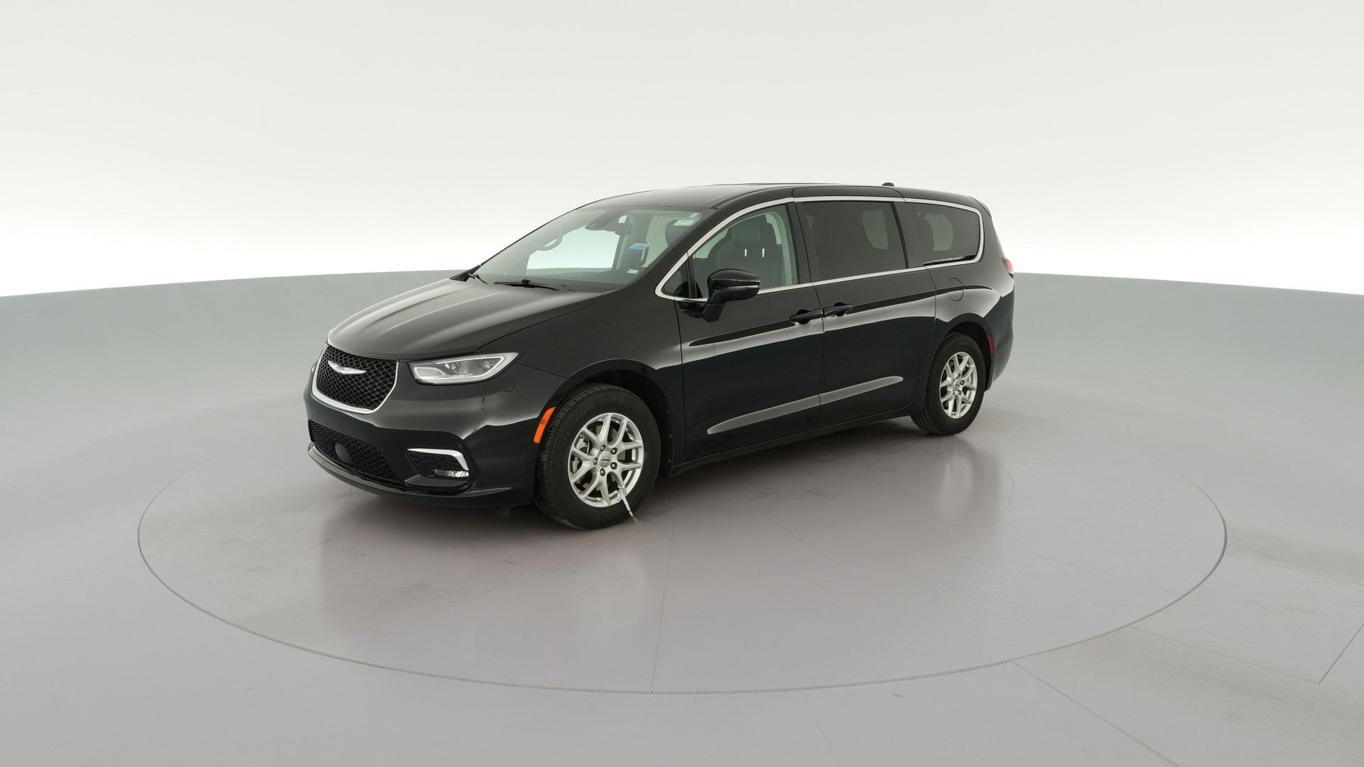 2024 Chrysler Pacifica vehicle photo