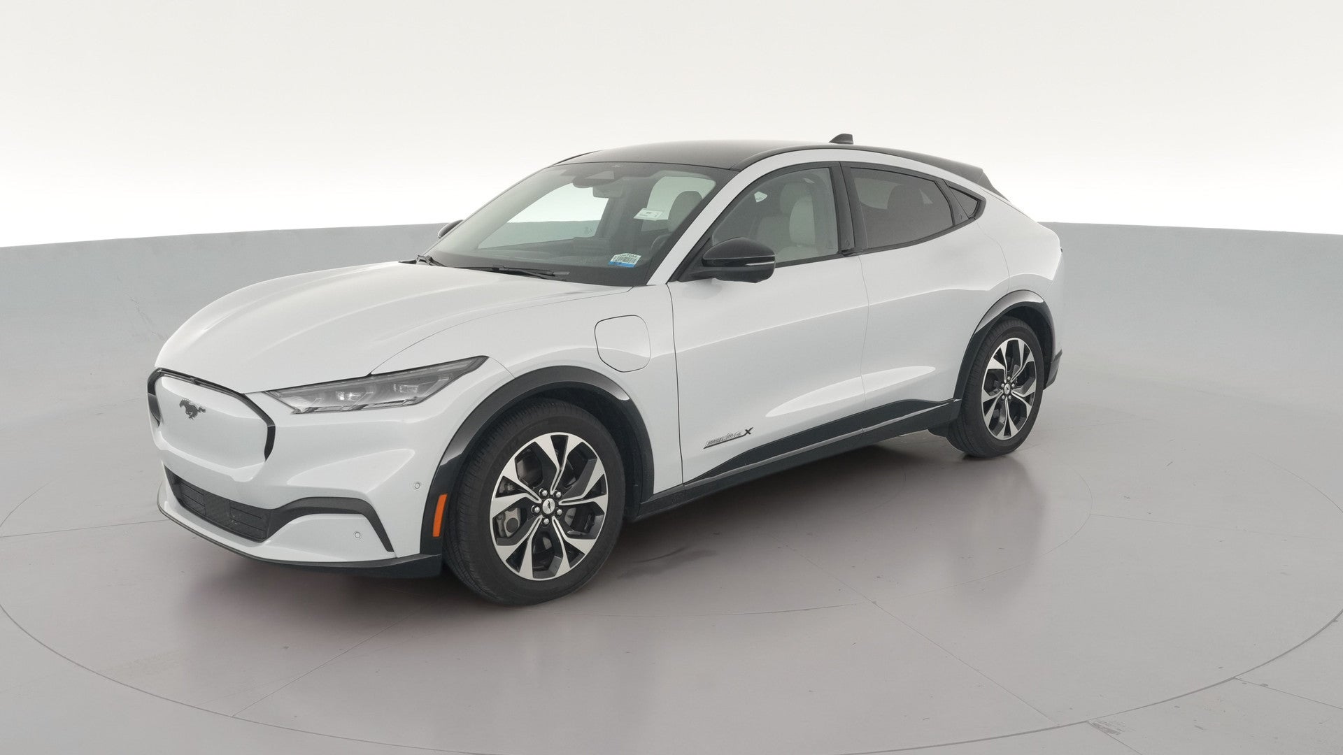 2022 Ford Mustang MACH-E vehicle photo