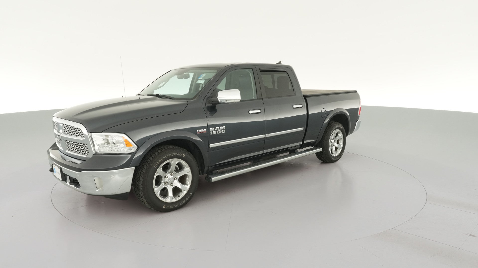 2017 Ram 1500 Crew Cab vehicle photo