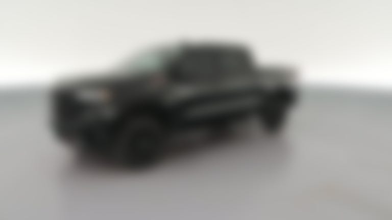 2022 Chevrolet Silverado 1500 Limited Crew Cab vehicle photo