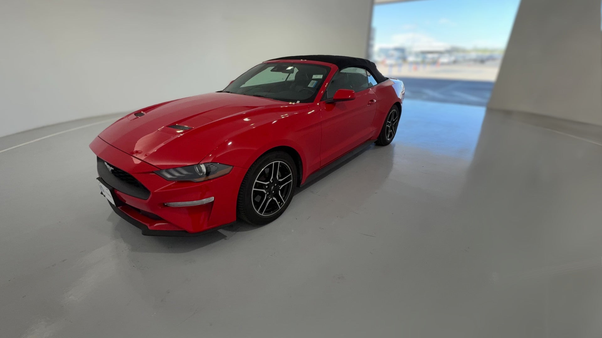 2022 Ford Mustang vehicle photo