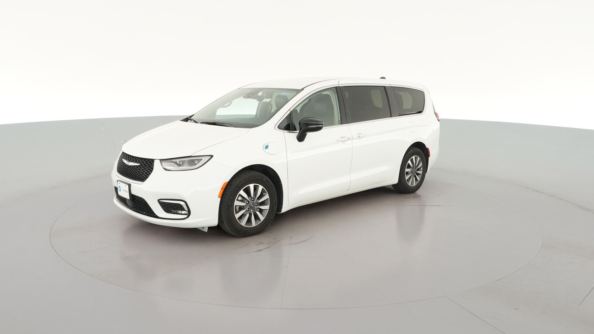 2024 Chrysler Pacifica Hybrid vehicle photo
