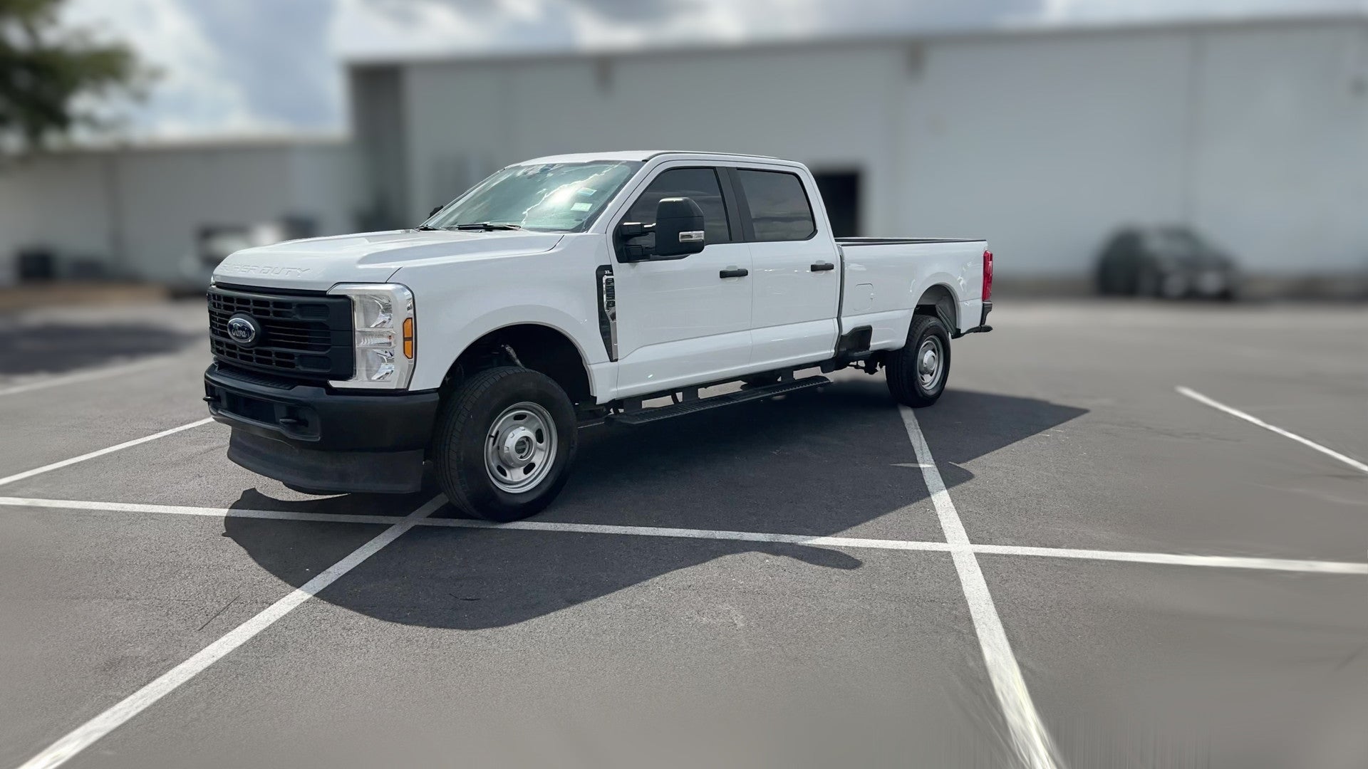 2024 Ford F250 Super Duty Crew Cab vehicle photo