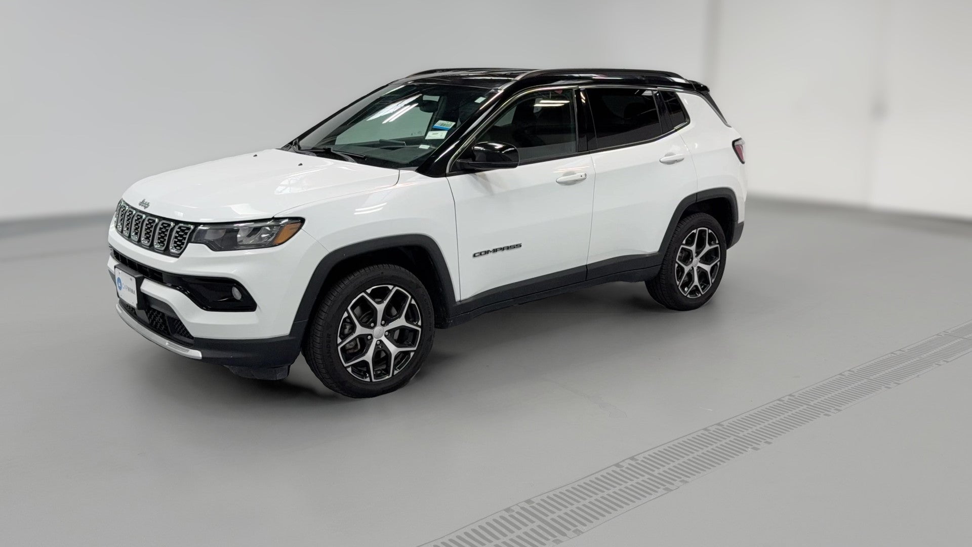 2024 Jeep Compass vehicle photo
