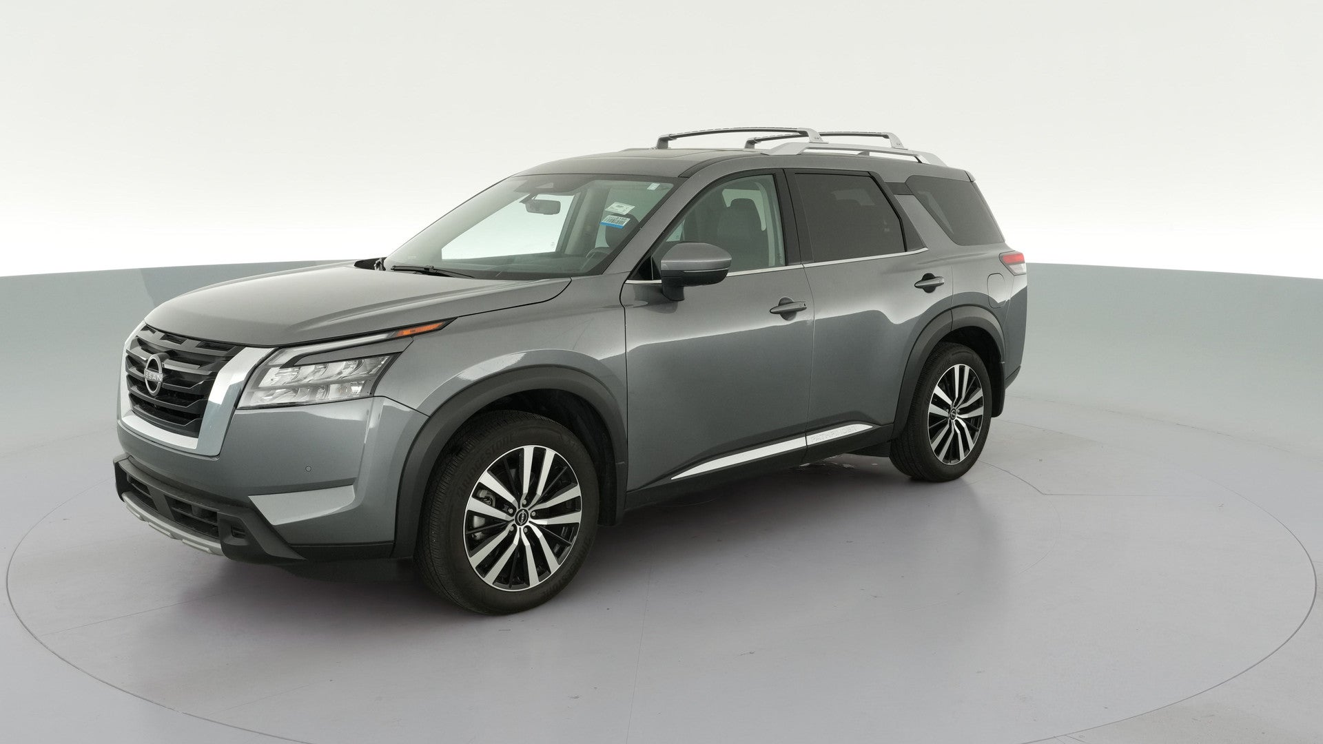 2025 Nissan Pathfinder vehicle photo