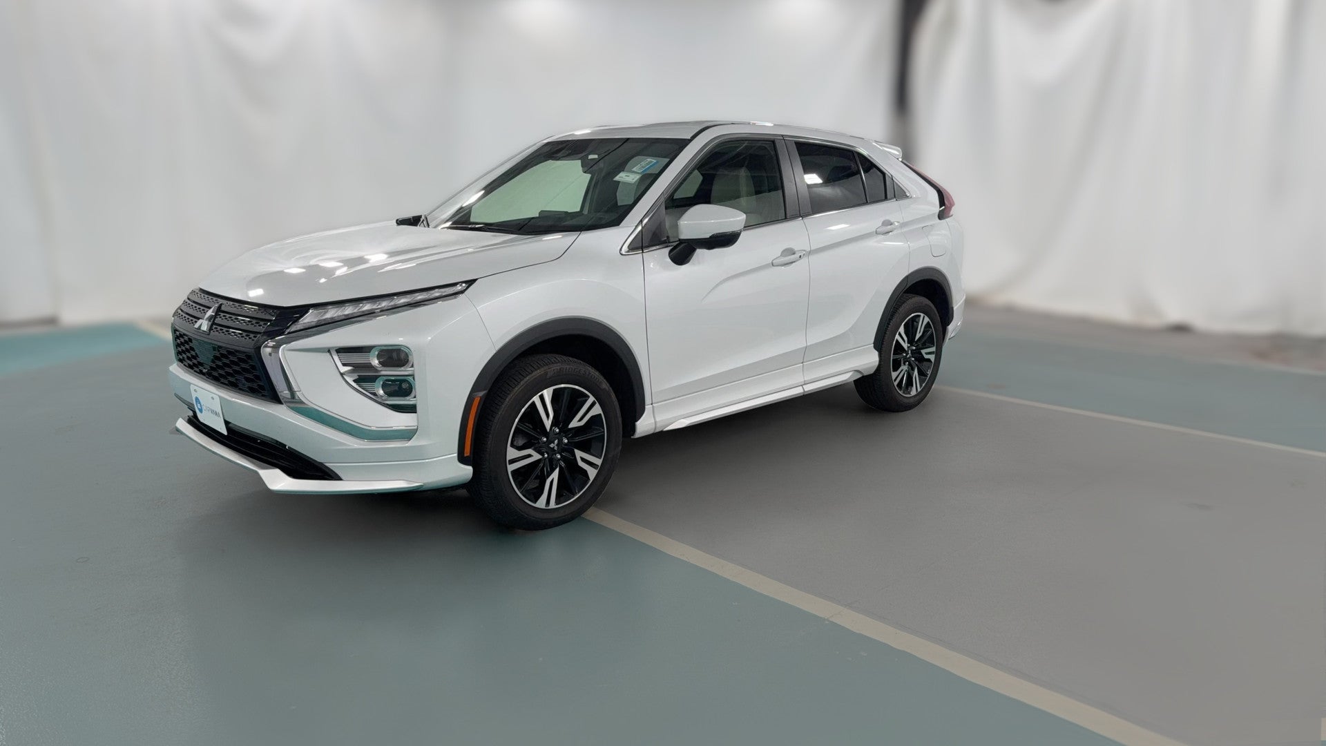 2023 Mitsubishi Eclipse Cross vehicle photo
