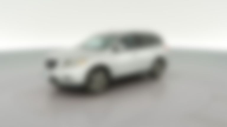 2016 Nissan Pathfinder vehicle photo