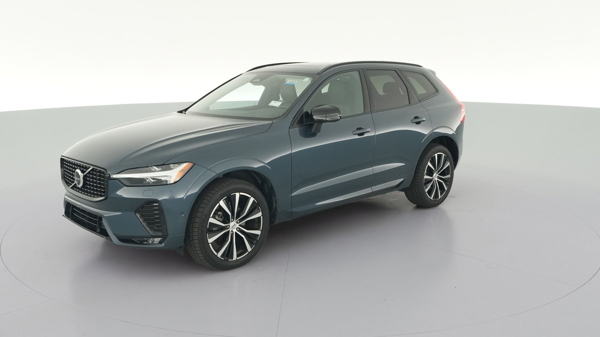 2024 Volvo XC60 vehicle photo