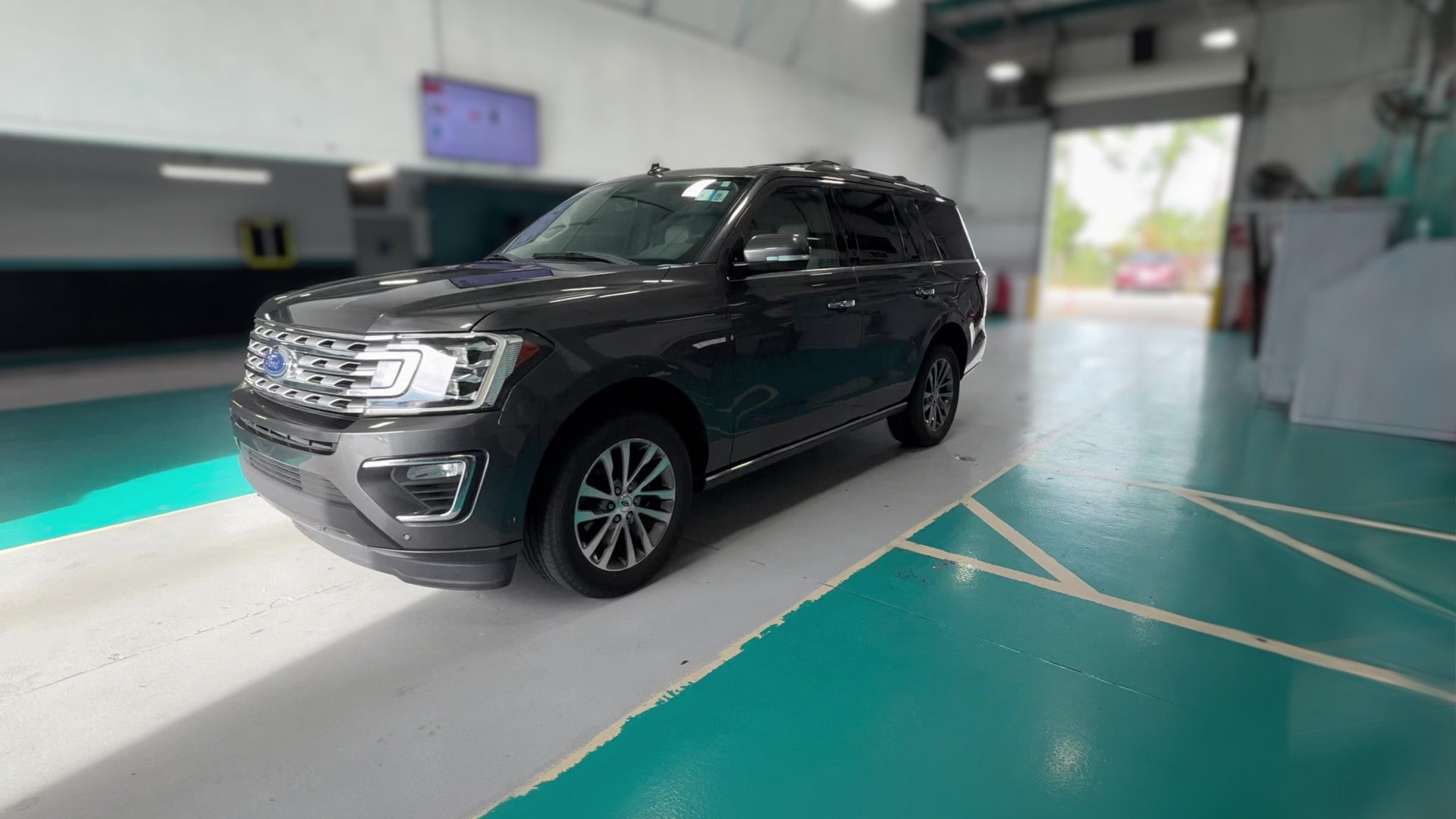 2018 Ford Expedition vehicle photo