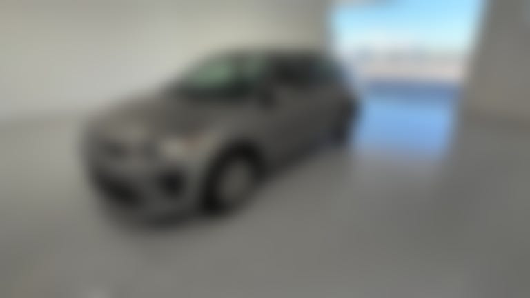 2021 Kia Rio vehicle photo