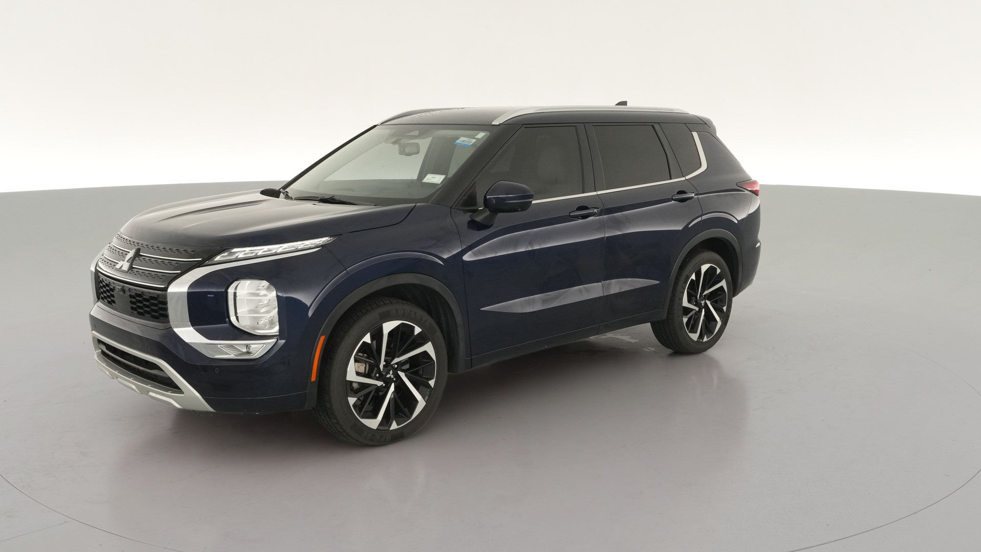 2023 Mitsubishi Outlander vehicle photo
