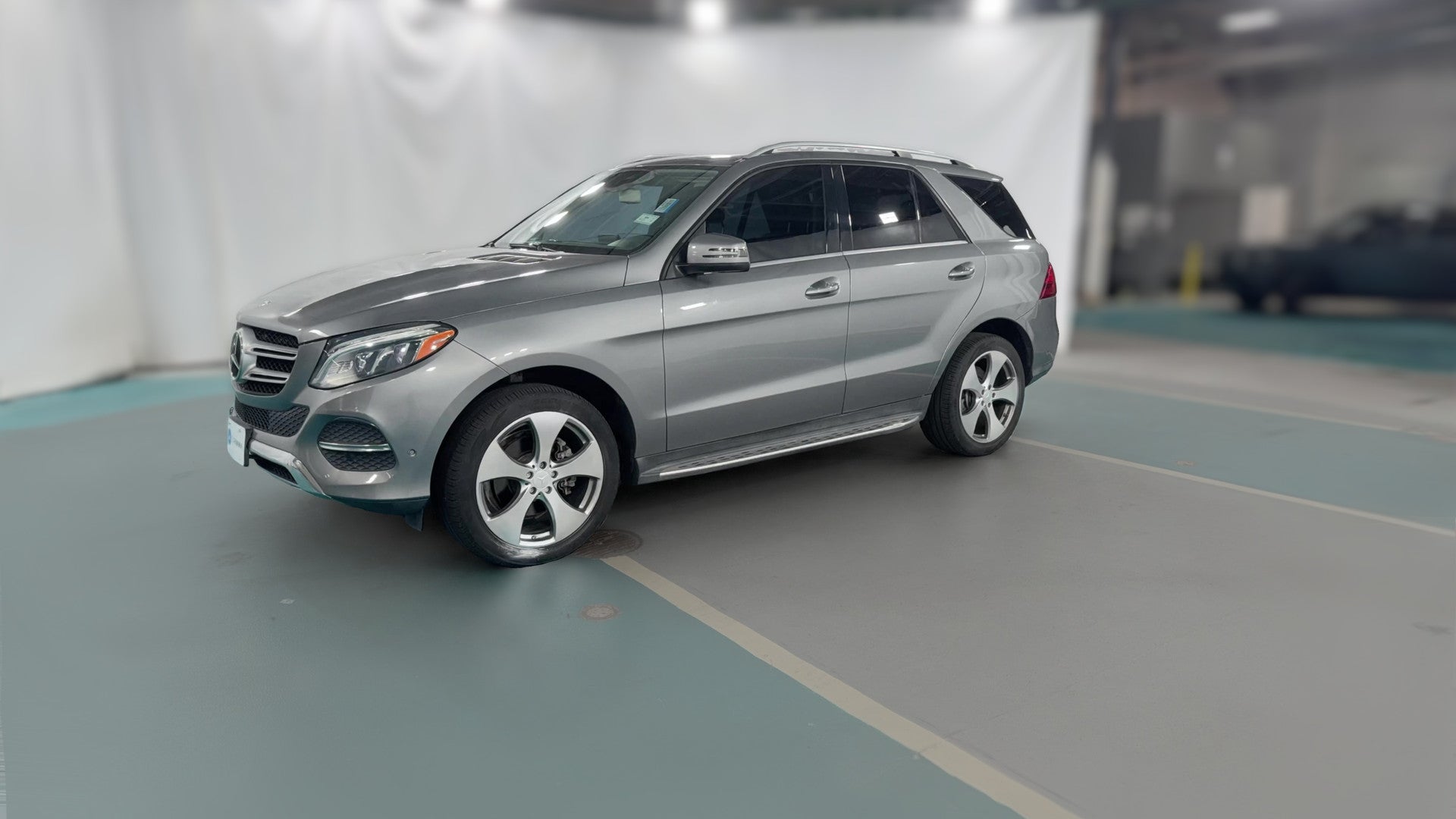 2016 Mercedes-Benz GLE vehicle photo