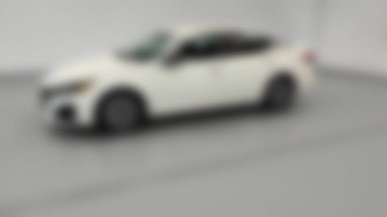 2025 Nissan Altima vehicle photo
