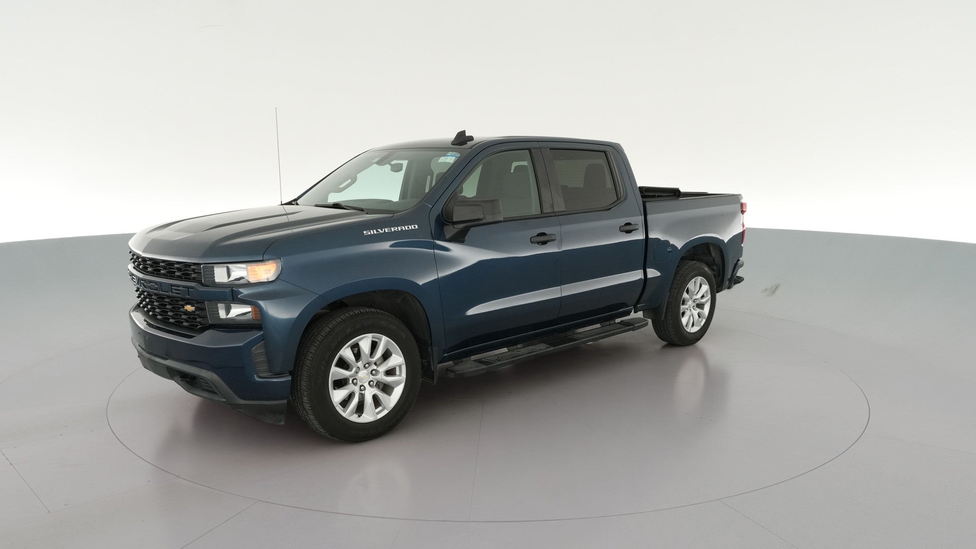 2019 Chevrolet Silverado 1500 Crew Cab vehicle photo