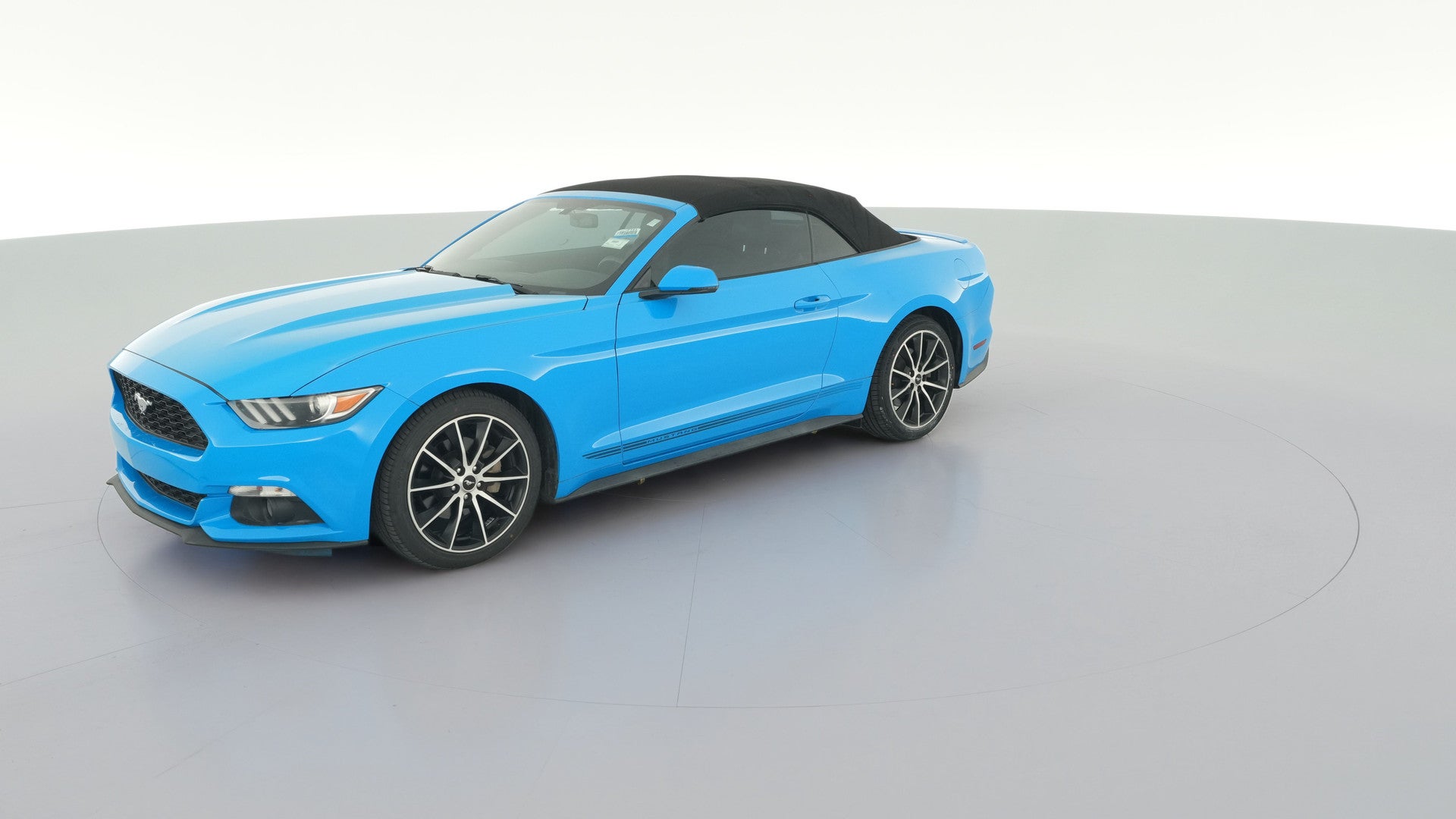 2017 Ford Mustang vehicle photo