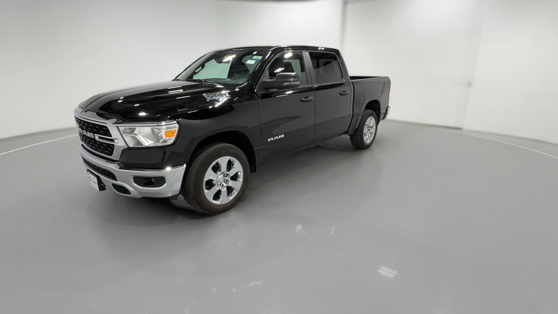2023 Ram 1500 Crew Cab vehicle photo