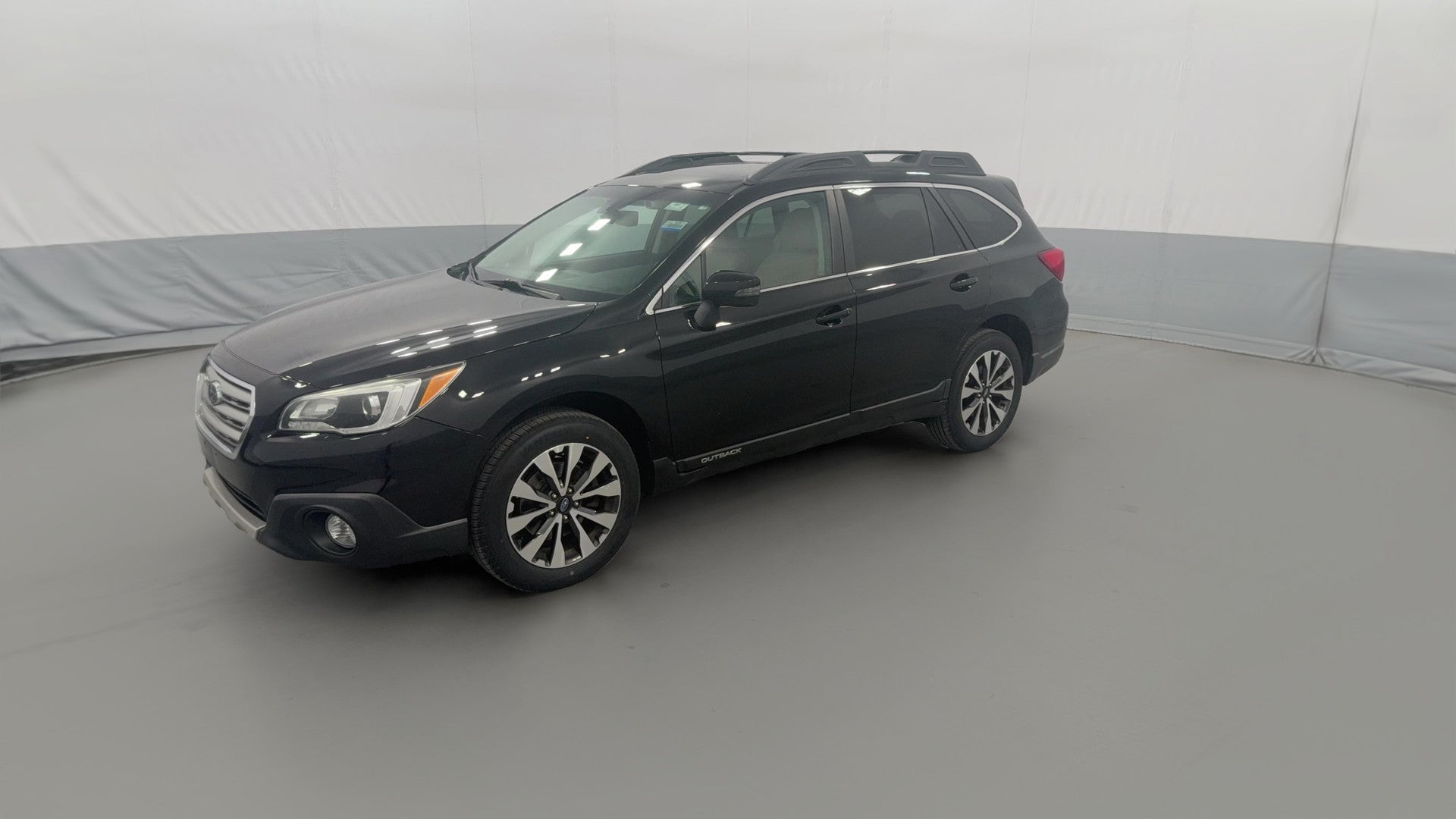 2017 Subaru Outback vehicle photo