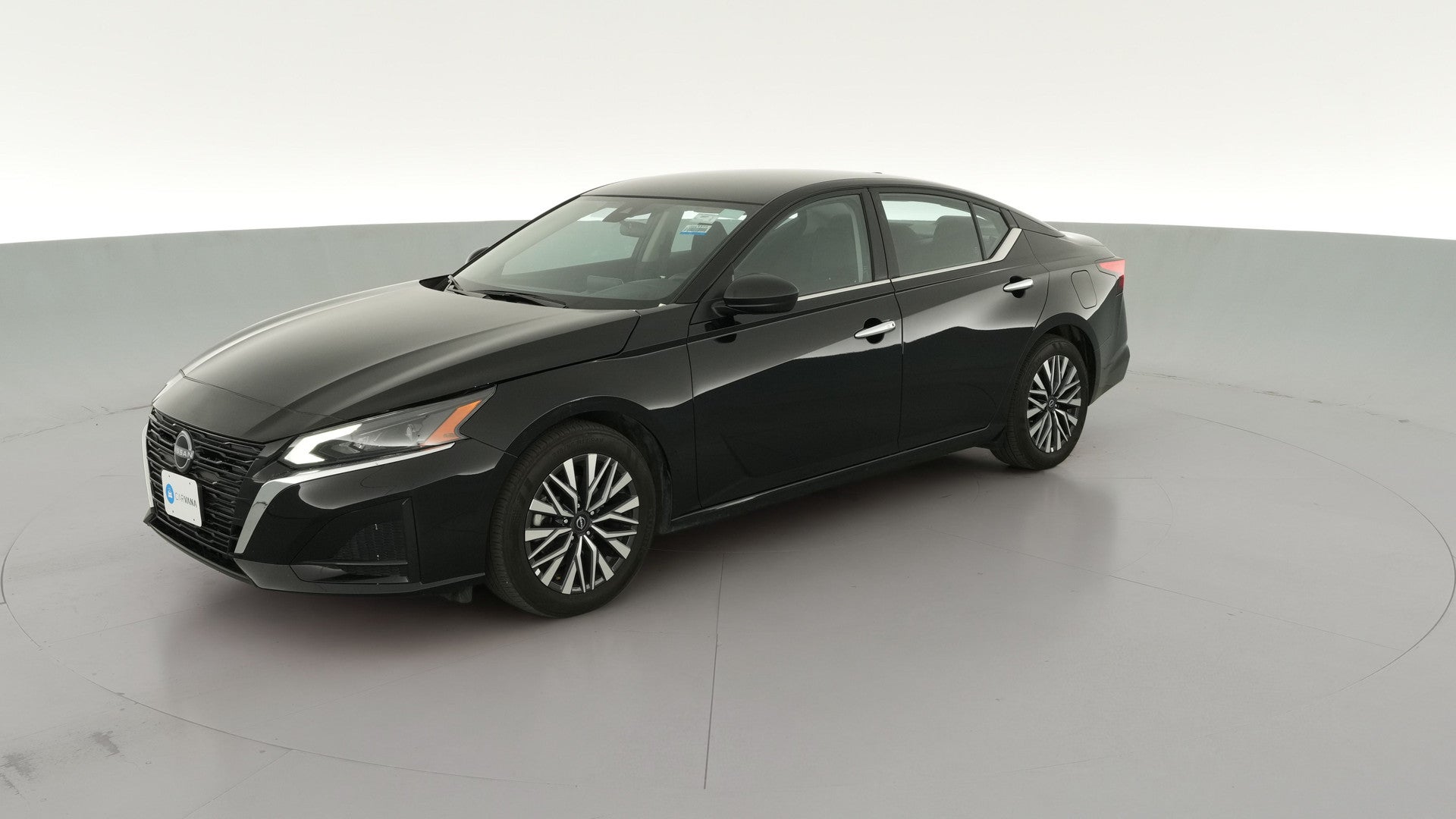 2025 Nissan Altima vehicle photo