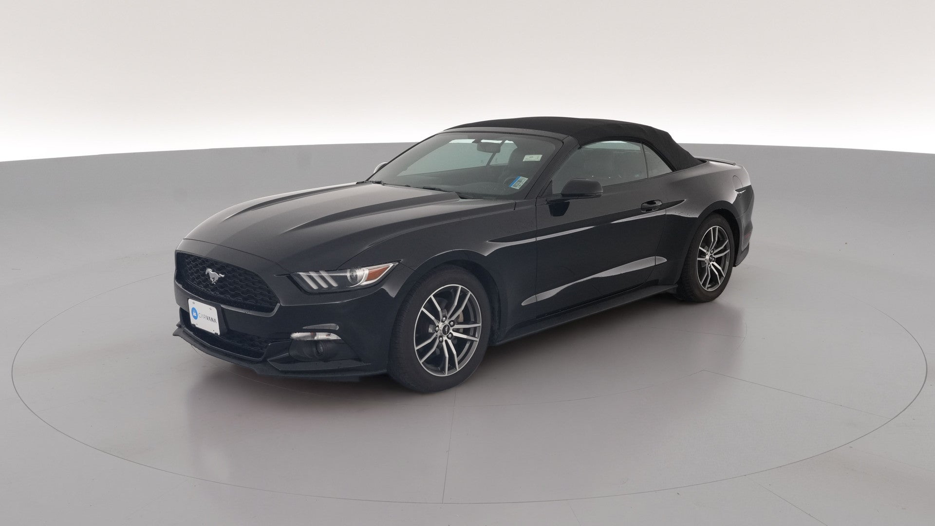 2017 Ford Mustang vehicle photo