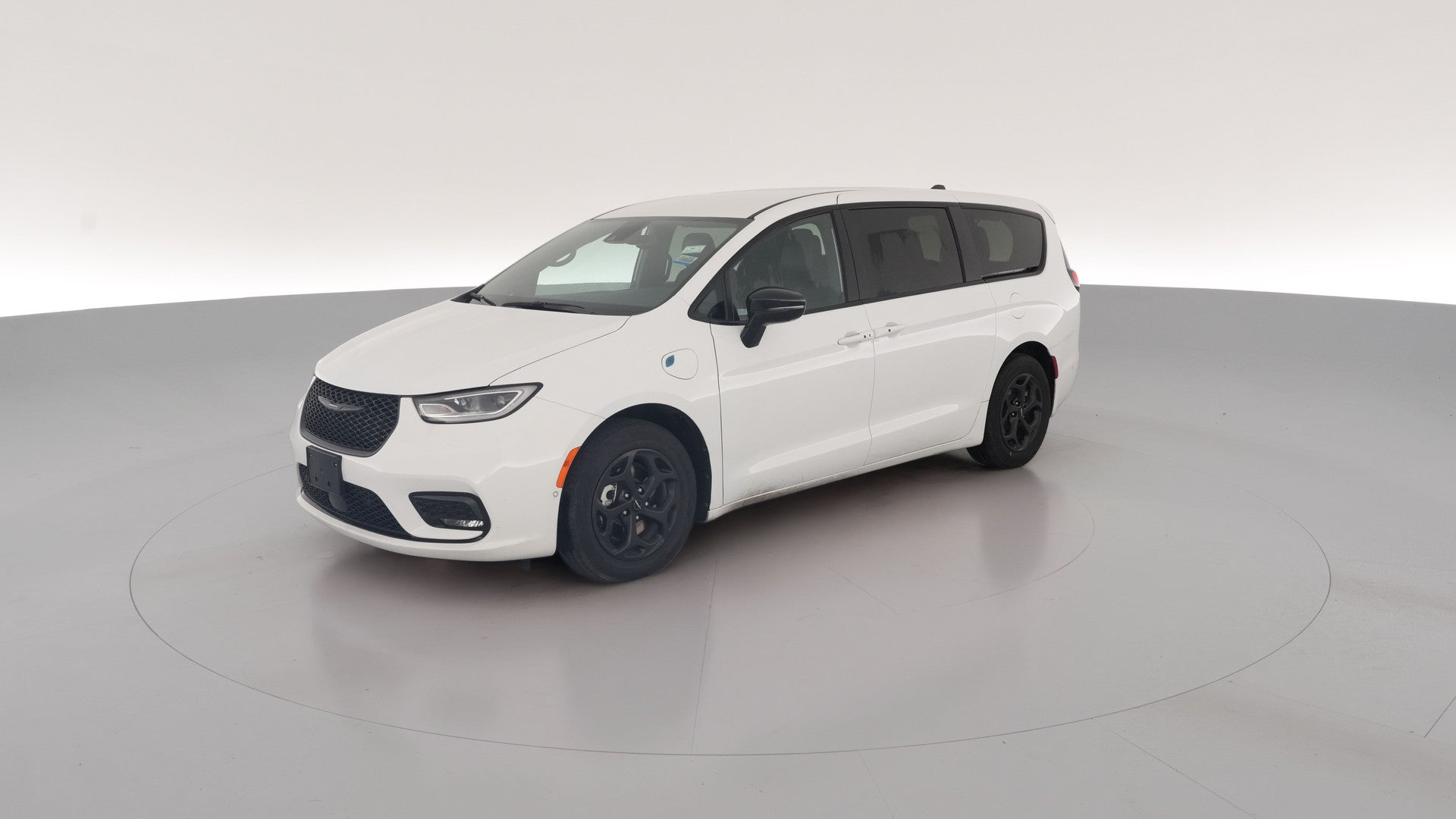 2024 Chrysler Pacifica Hybrid vehicle photo
