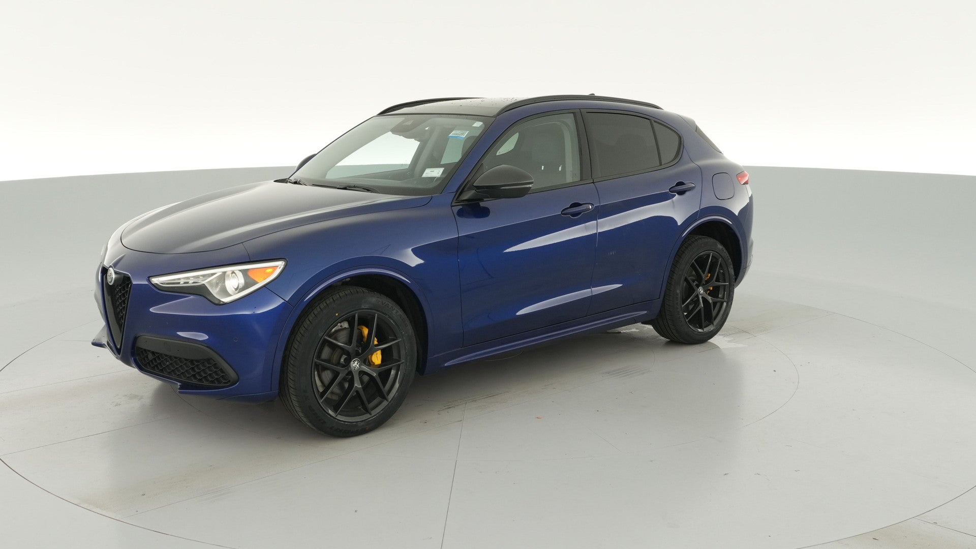 2020 Alfa Romeo Stelvio vehicle photo