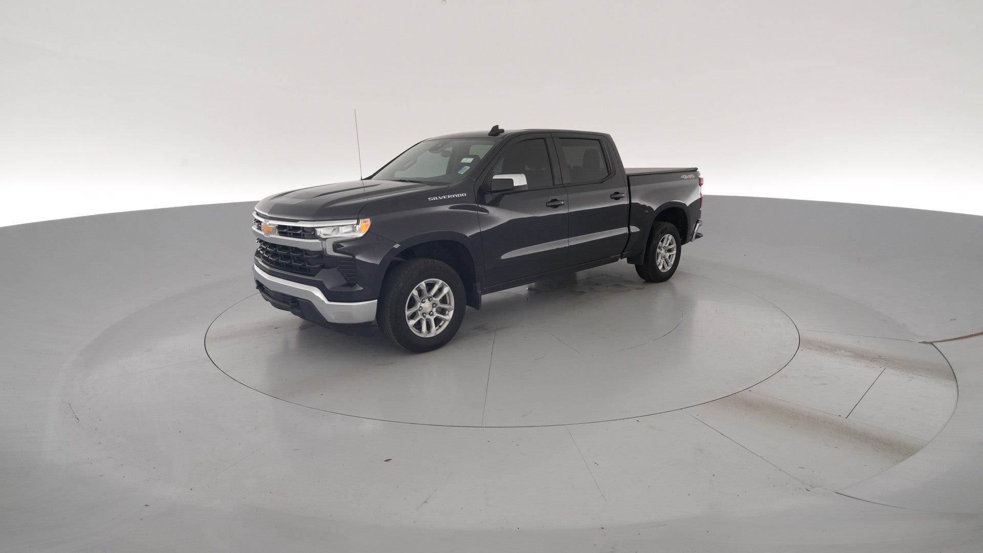 2022 Chevrolet Silverado 1500 Crew Cab vehicle photo