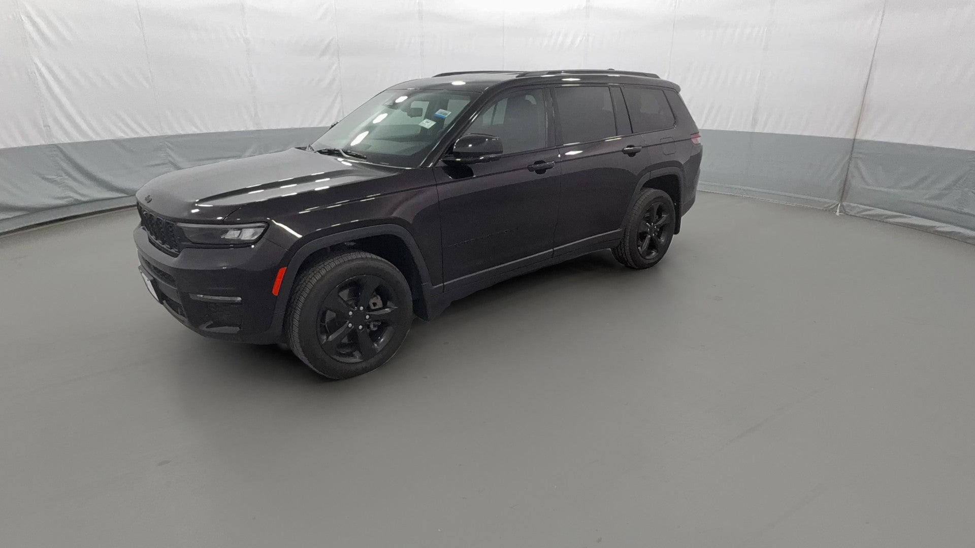 2023 Jeep Grand Cherokee L vehicle photo