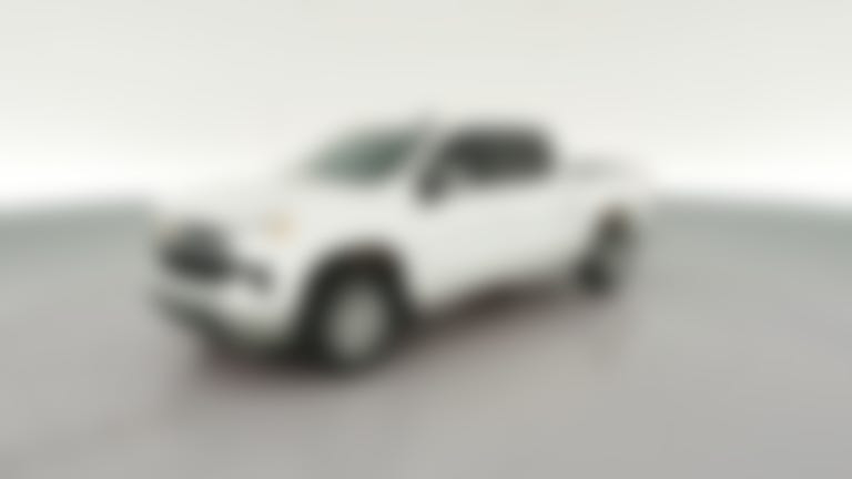 2022 Chevrolet Silverado 1500 Crew Cab vehicle photo