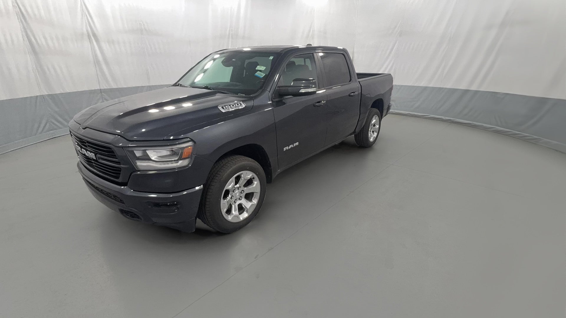 2019 Ram 1500 Crew Cab vehicle photo