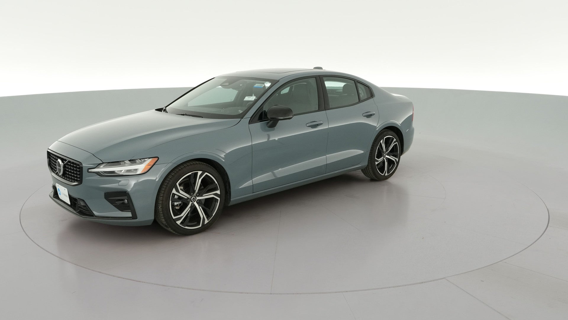 2024 Volvo S60 vehicle photo