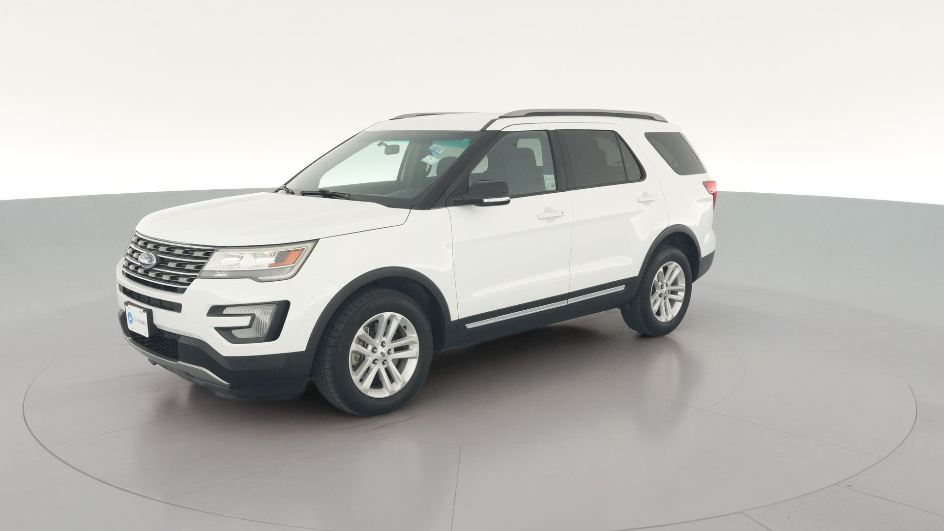 2017 Ford Explorer vehicle photo