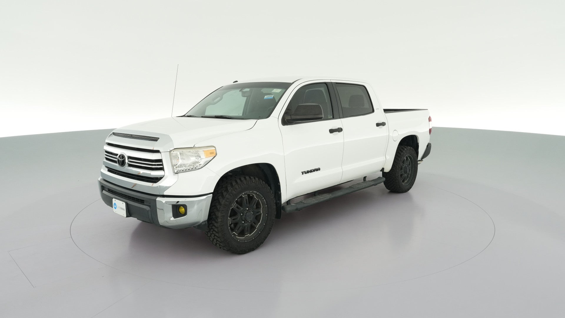 2017 Toyota Tundra CrewMax vehicle photo