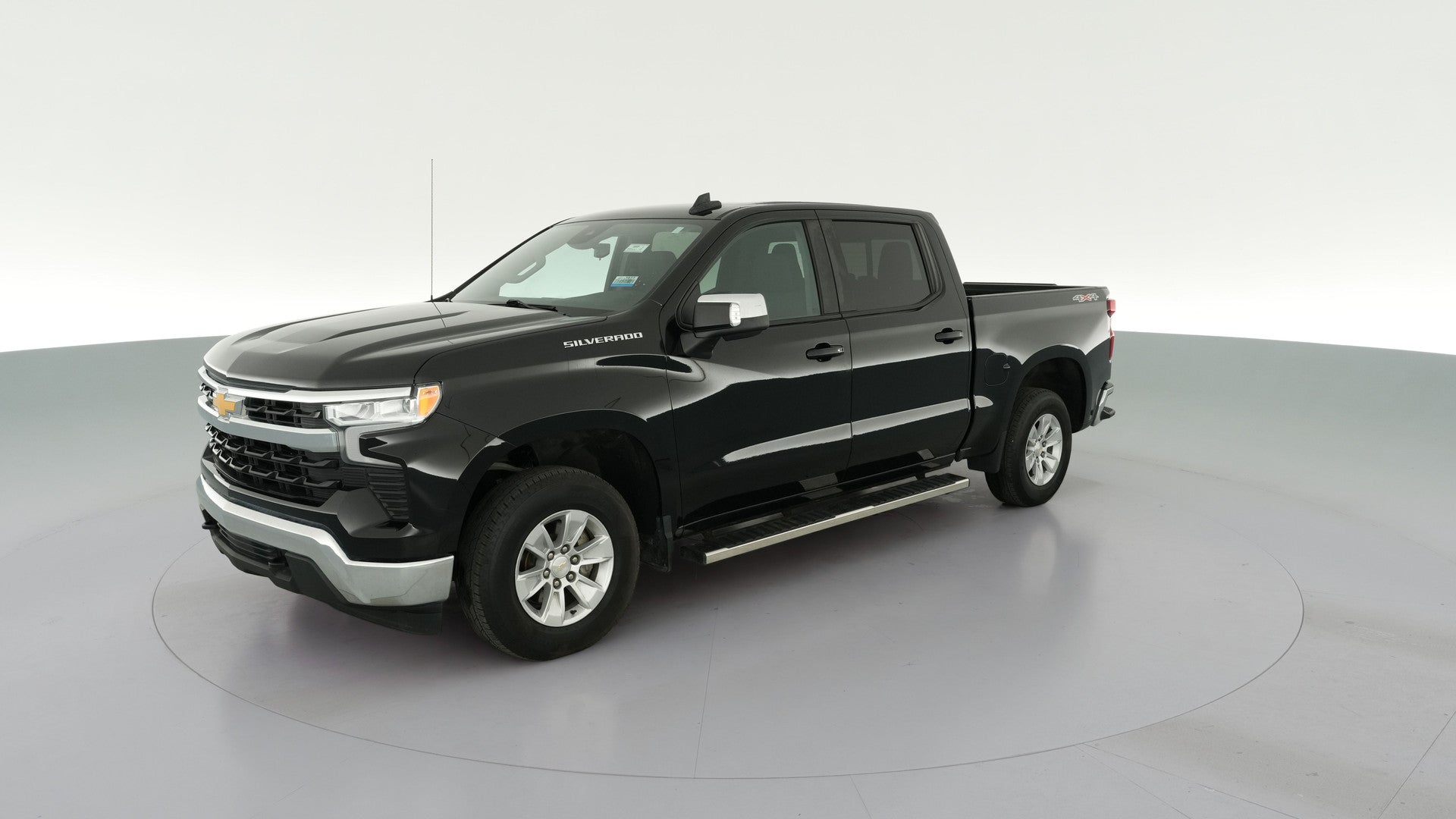 2023 Chevrolet Silverado 1500 Crew Cab vehicle photo