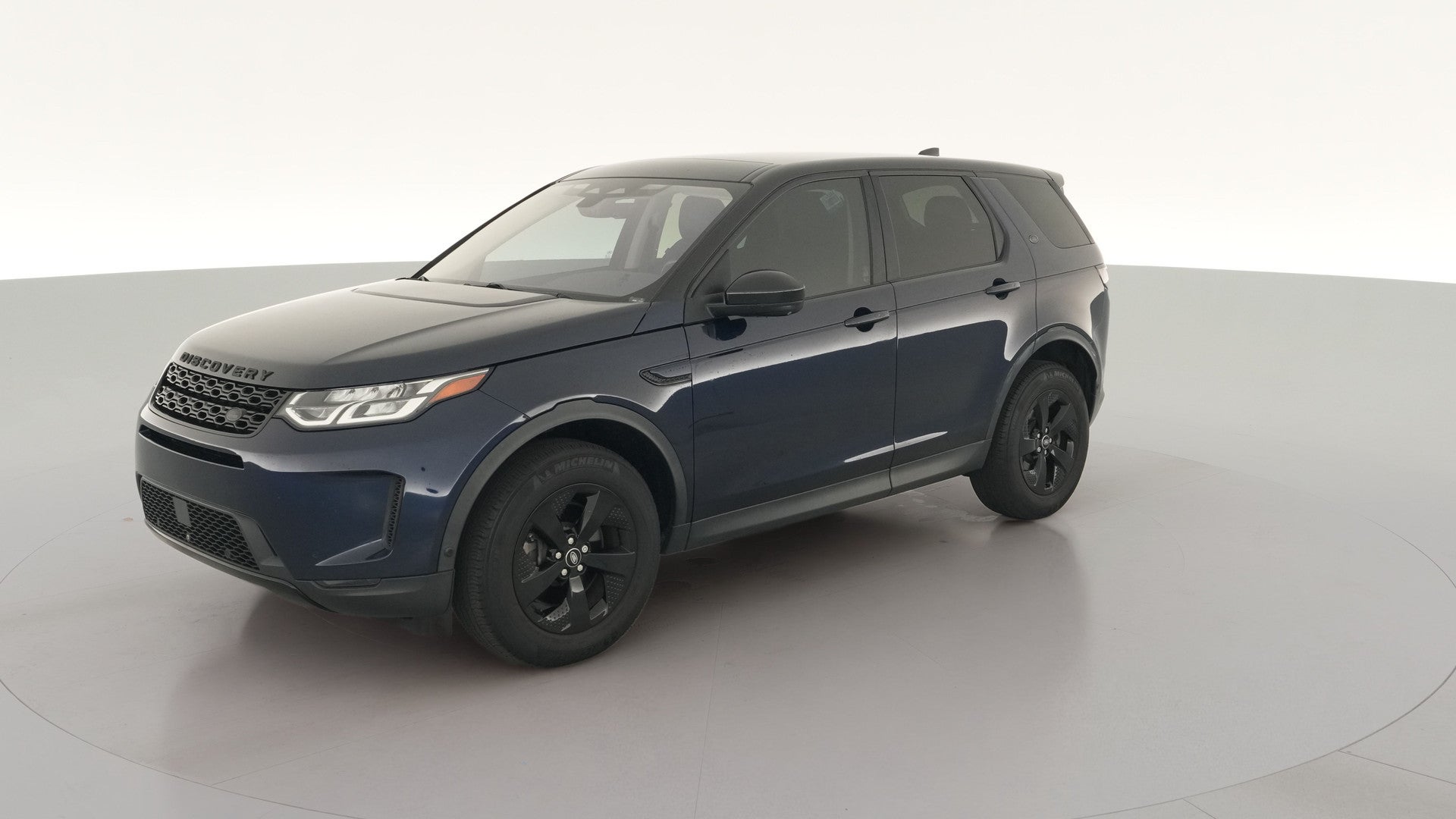 2021 Land Rover Discovery Sport vehicle photo