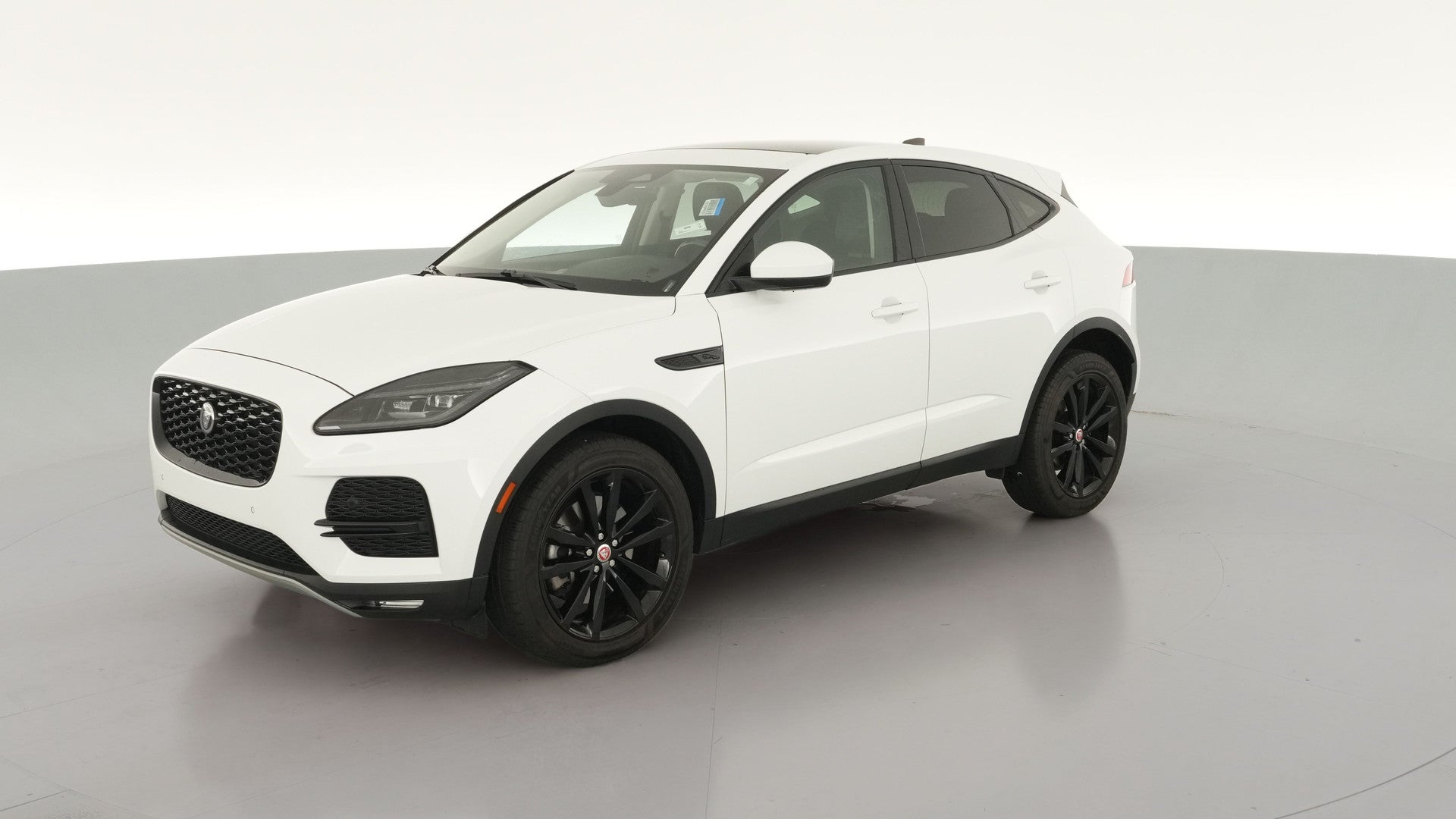 2022 Jaguar E-PACE vehicle photo
