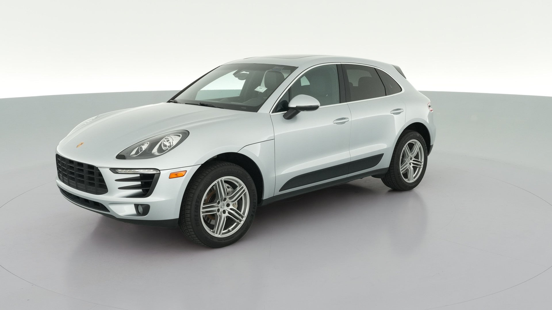 2015 Porsche Macan vehicle photo