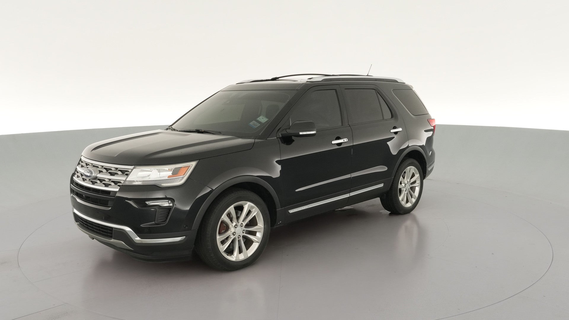 2018 Ford Explorer vehicle photo