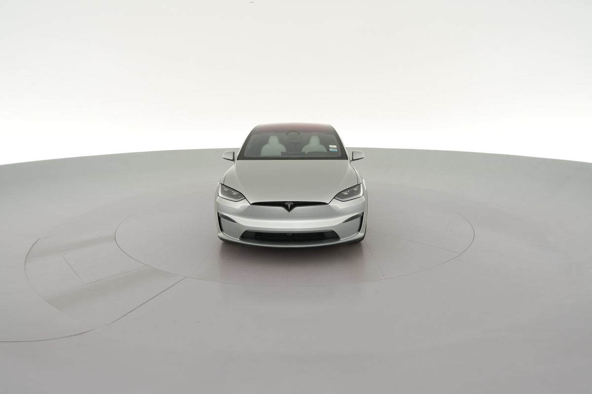 2026 Tesla Model X Plaid in Silver — 360° view 1