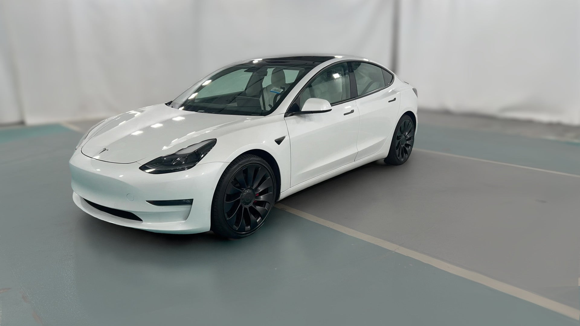 2021 Tesla Model 3 vehicle photo